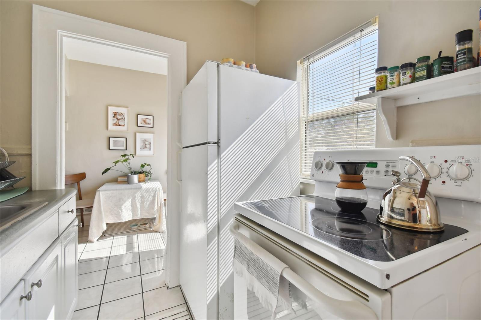 Image 21 of 48 For 2445 2nd Avenue N 4