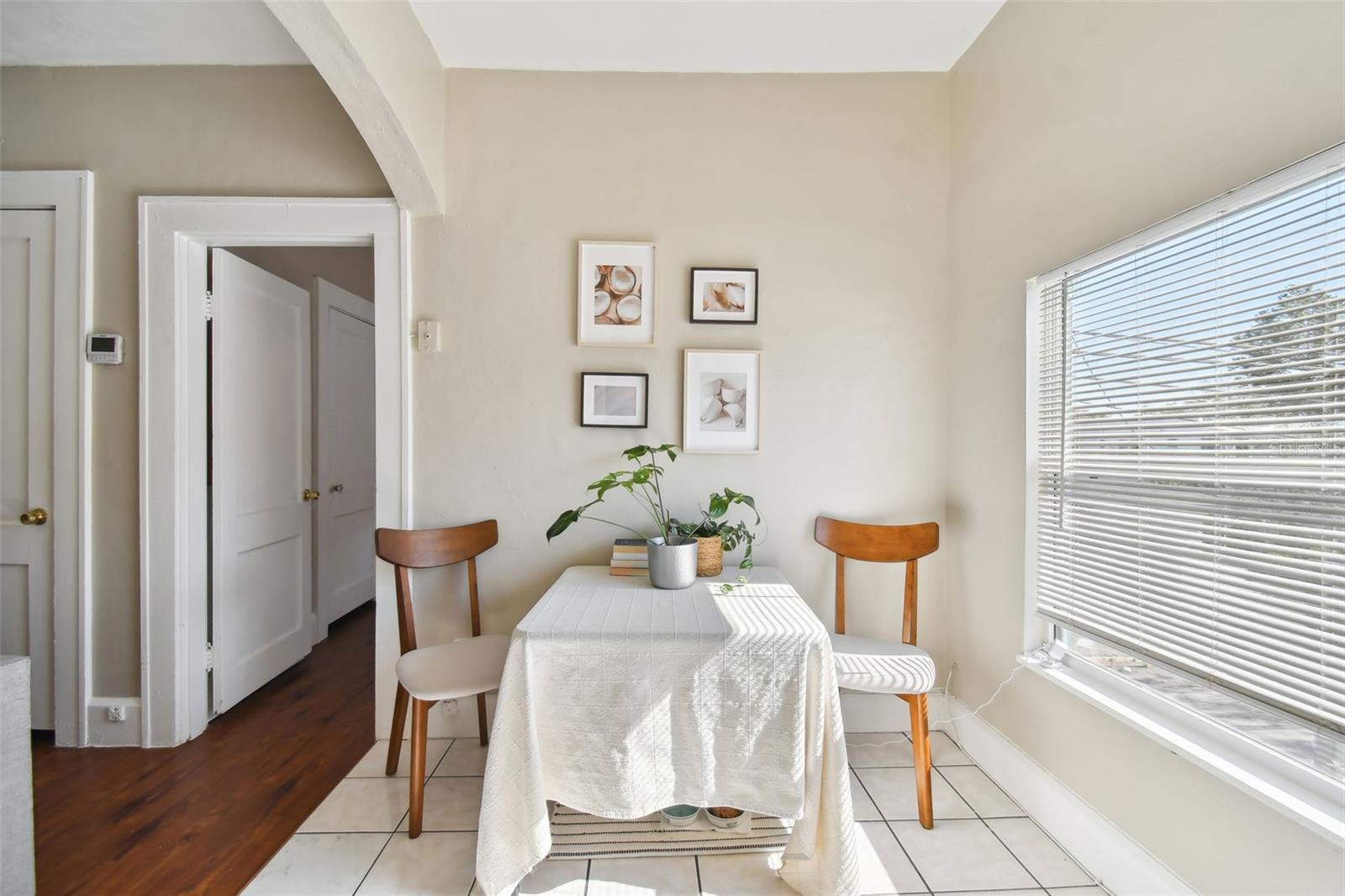 Image 25 of 48 For 2445 2nd Avenue N 4