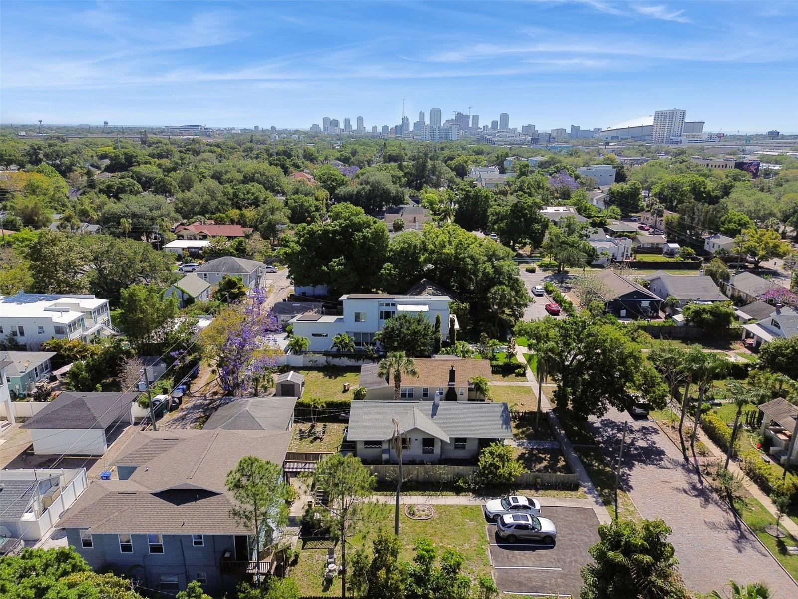 Image 5 of 48 For 2445 2nd Avenue N 4