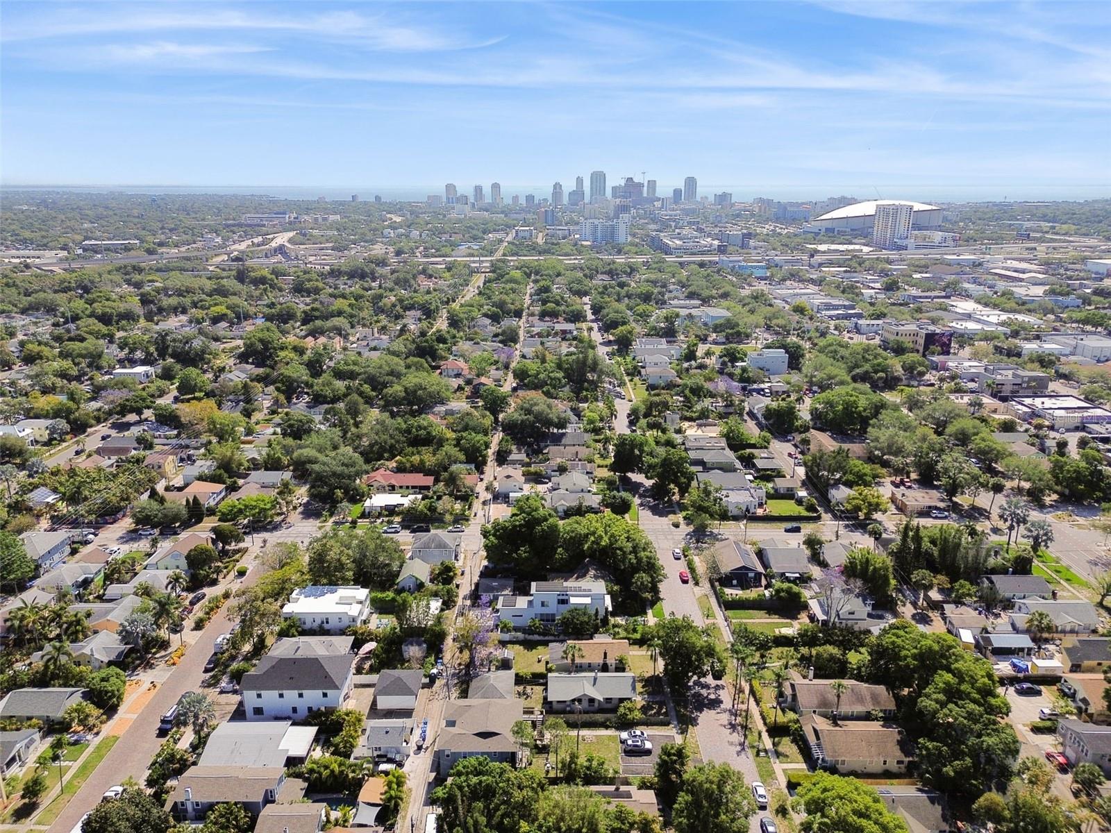 Image 8 of 48 For 2445 2nd Avenue N 4