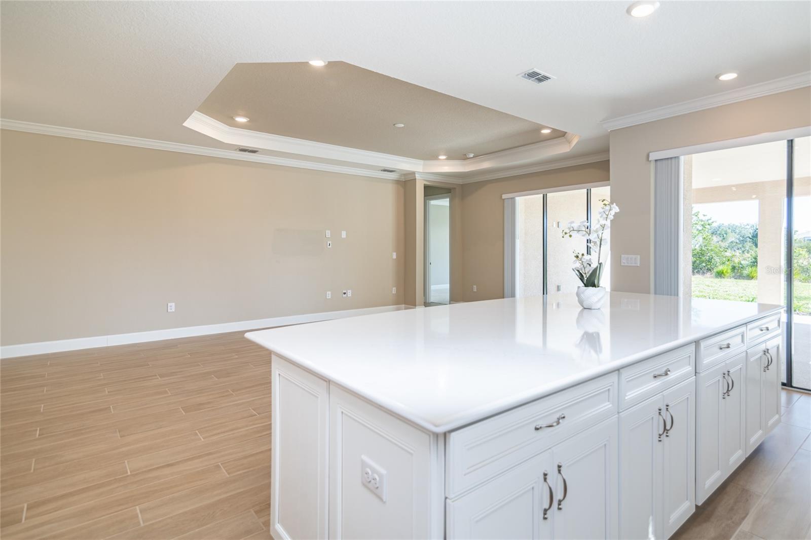 Image 14 of 53 For 4798 Rosatti Road