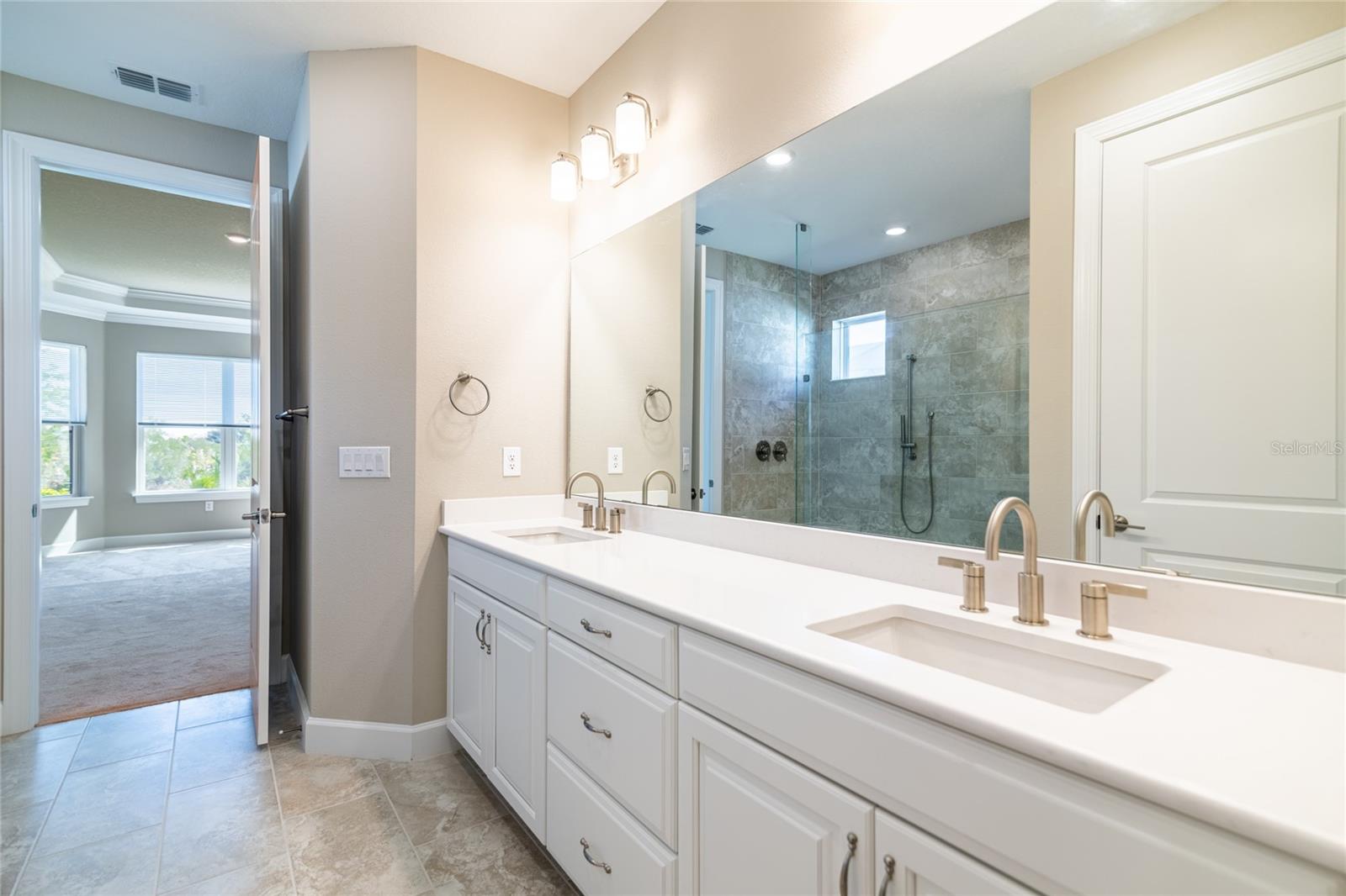 Image 21 of 53 For 4798 Rosatti Road