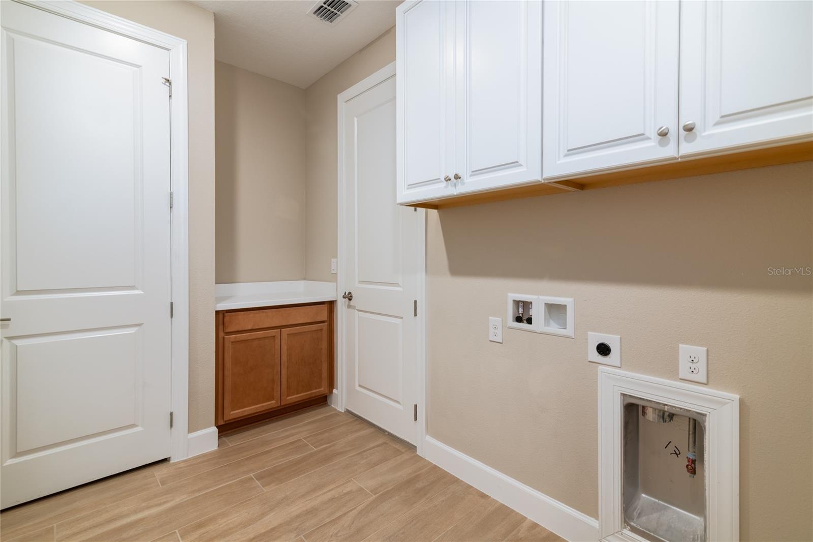 Image 33 of 53 For 4798 Rosatti Road