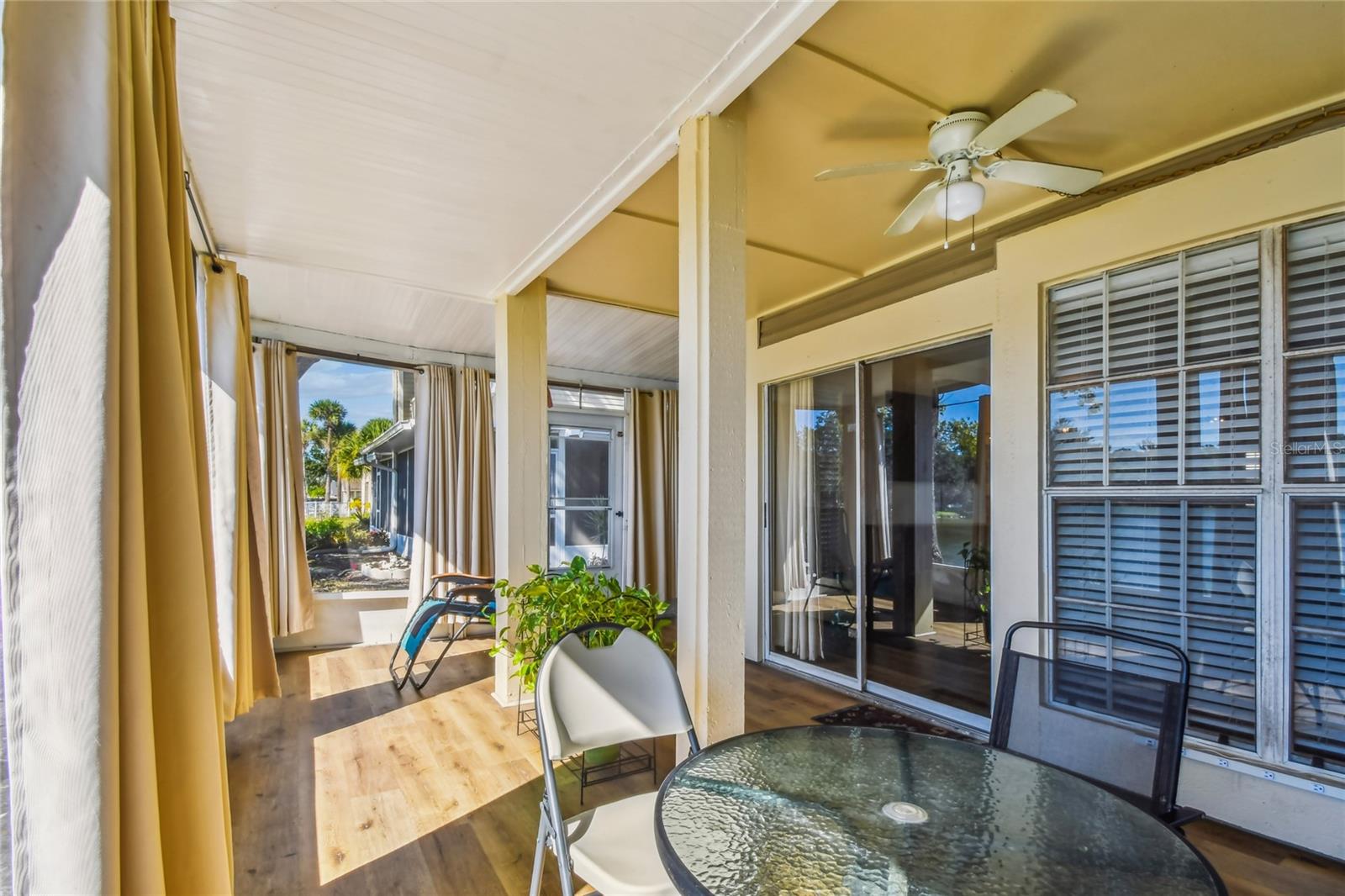 Image 36 of 69 For 6916 Lake Place Court