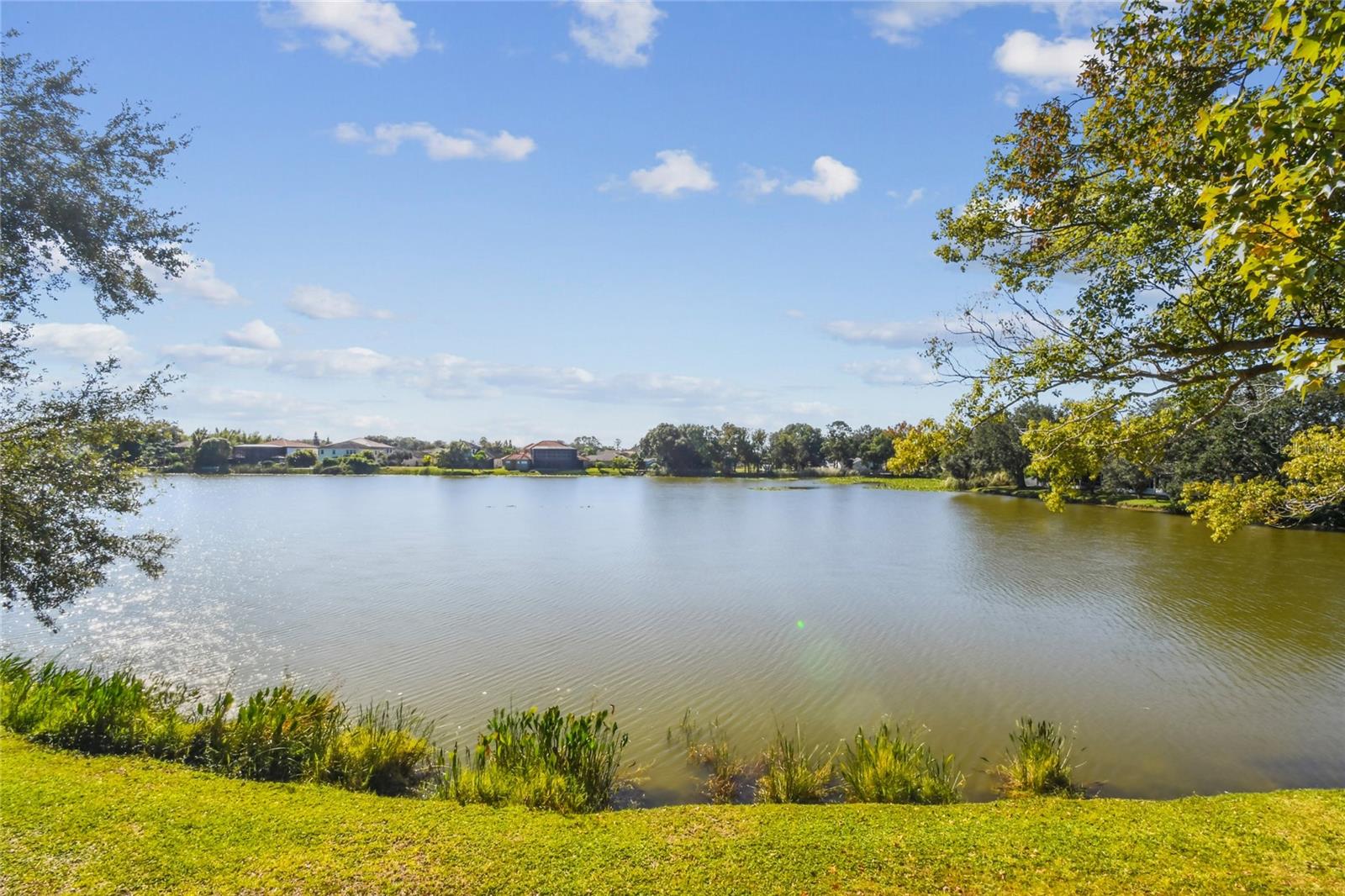 Image 4 of 69 For 6916 Lake Place Court