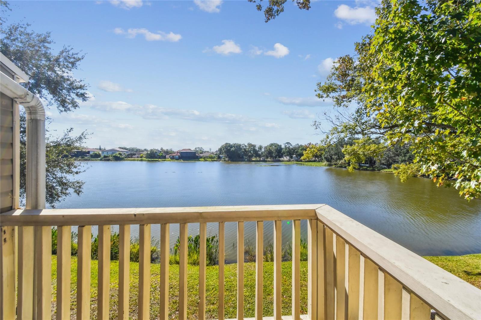 Image 5 of 69 For 6916 Lake Place Court