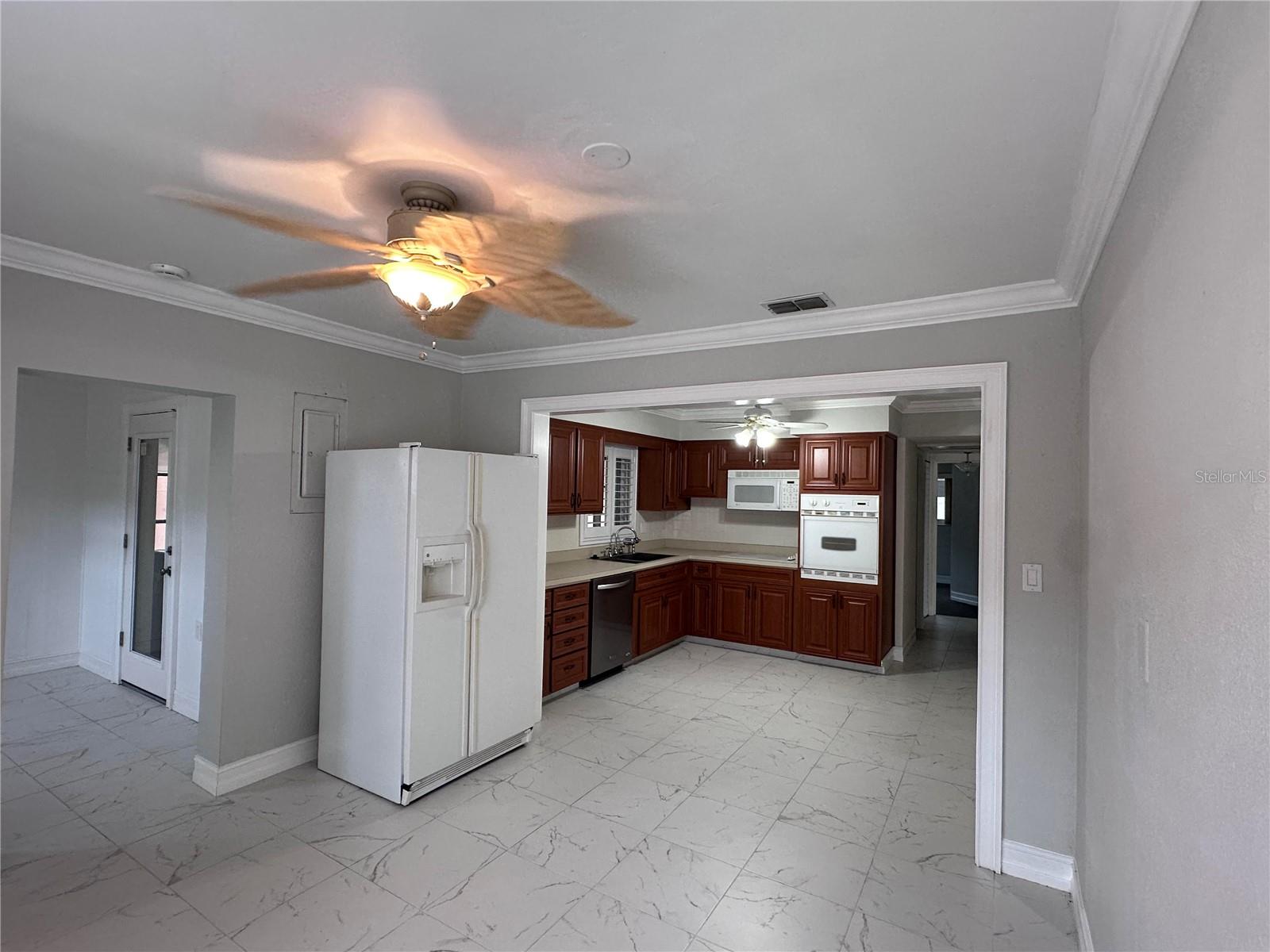 Image 20 of 26 For 10659 108th Street