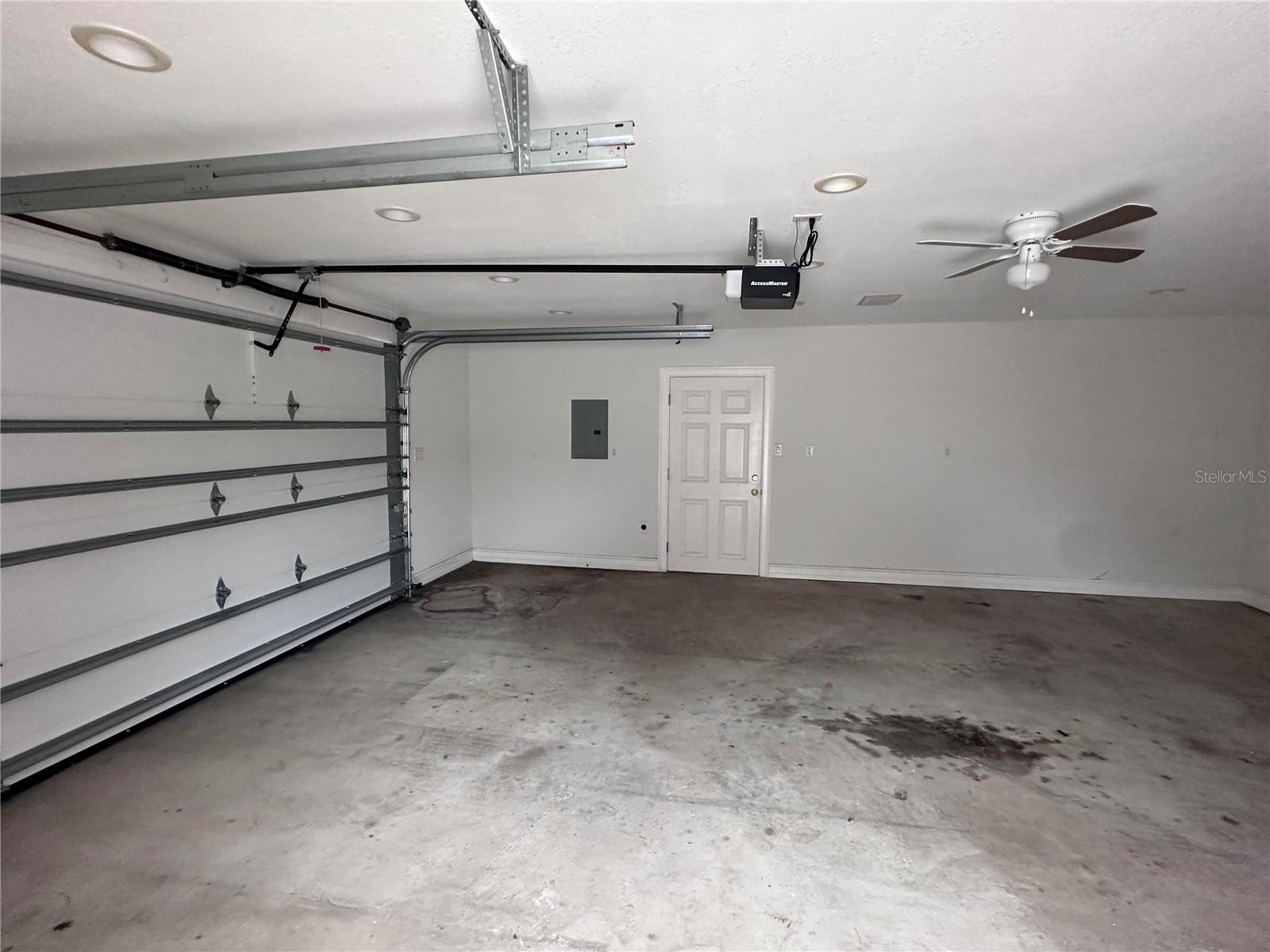 Image 22 of 26 For 10659 108th Street