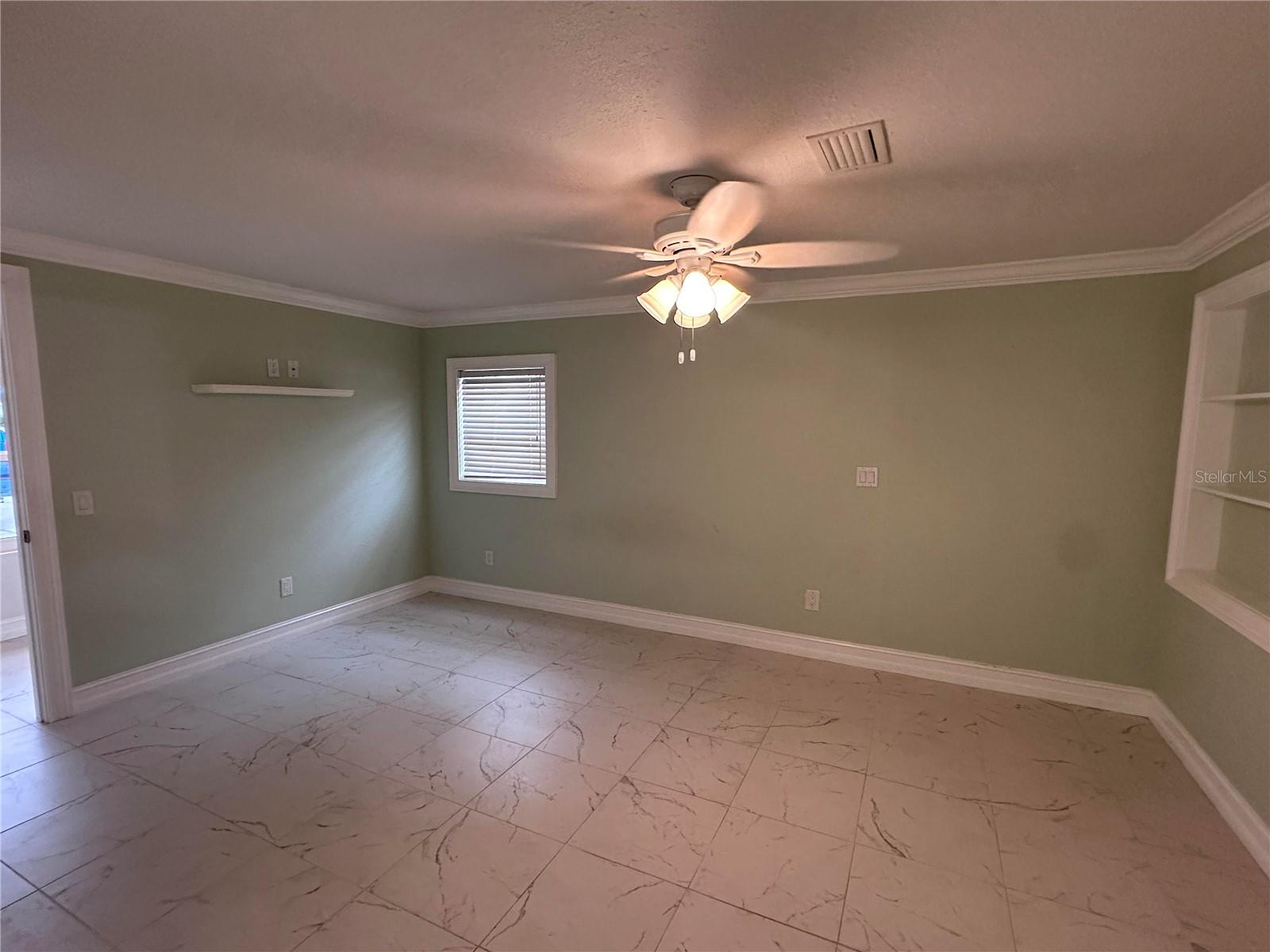 Image 7 of 26 For 10659 108th Street