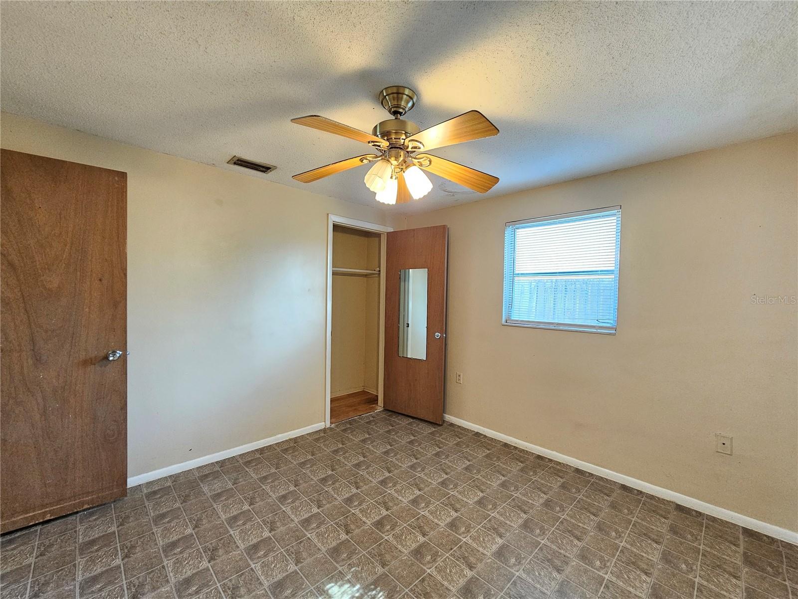 Image 11 of 15 For 3048 Coldwell Drive