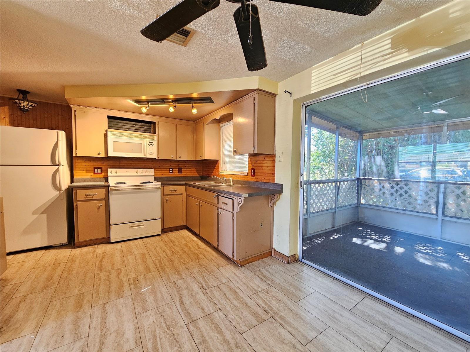 Image 6 of 15 For 3048 Coldwell Drive