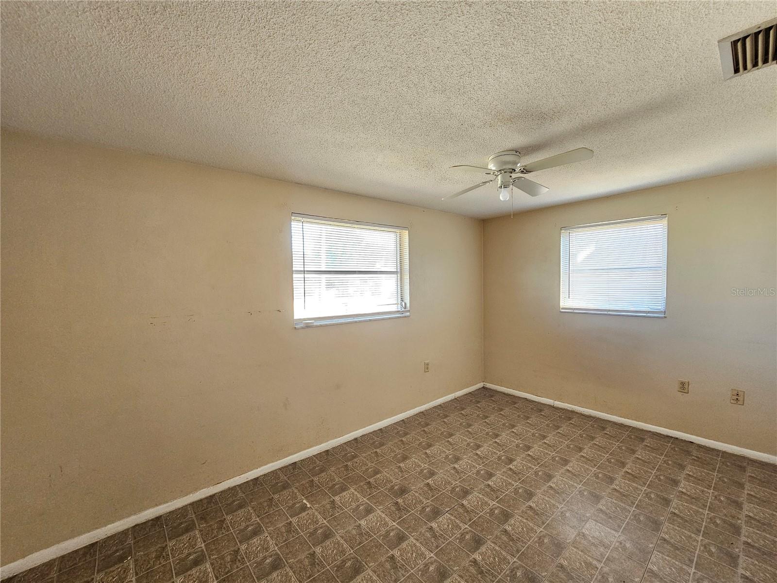 Image 8 of 15 For 3048 Coldwell Drive