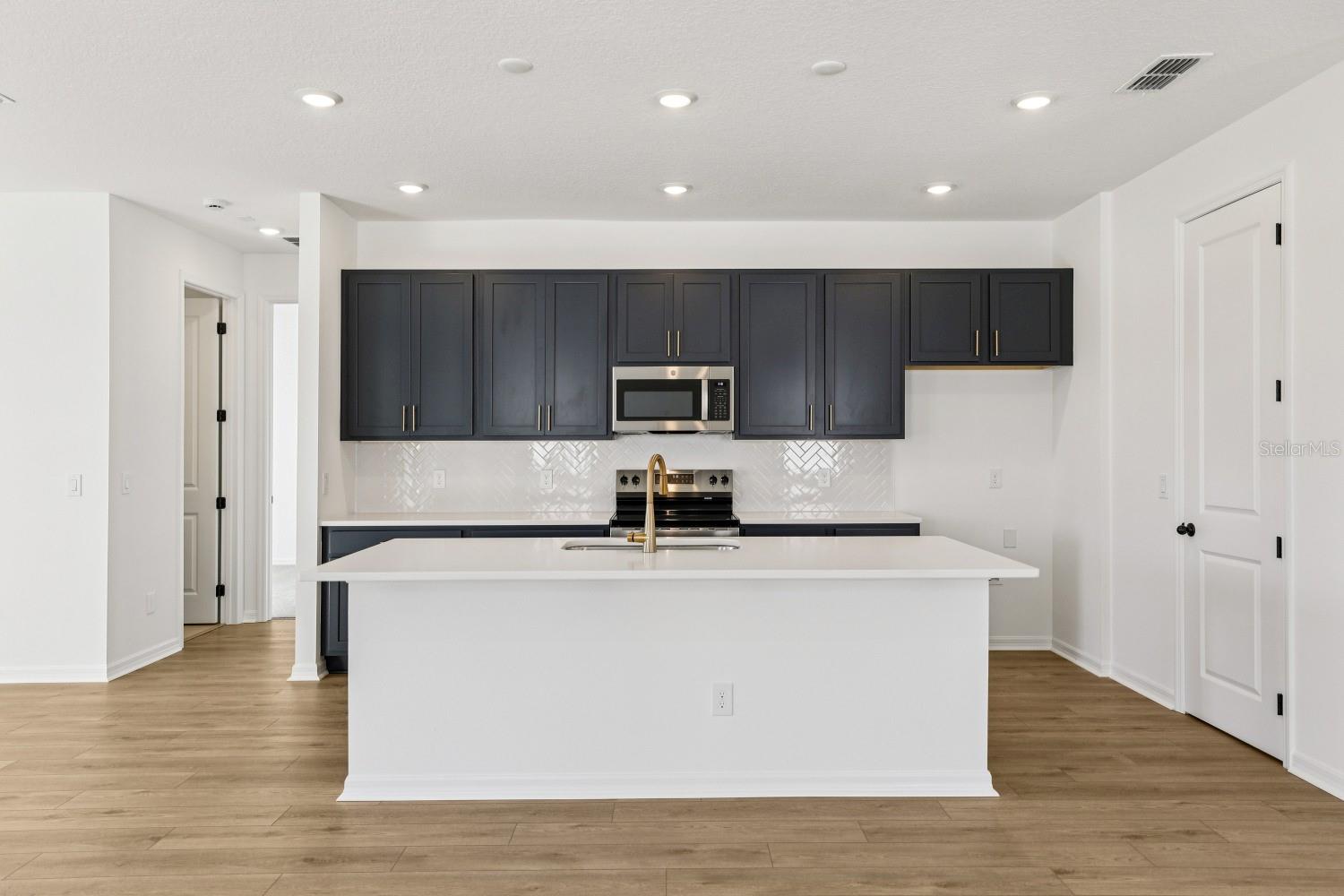 Image 10 of 55 For 5752 Haystack Drive