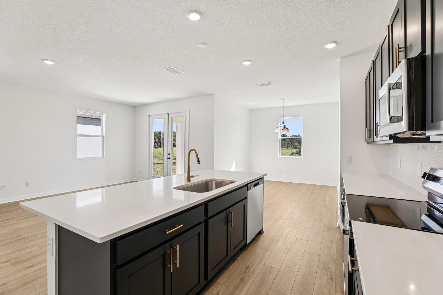 Image 13 of 55 For 5752 Haystack Drive