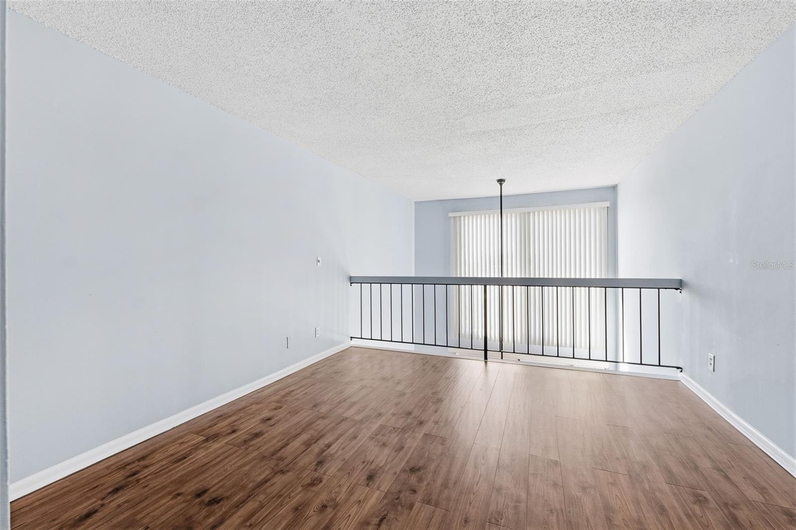 Image 17 of 31 For 6321 Newtown Circle 21b7