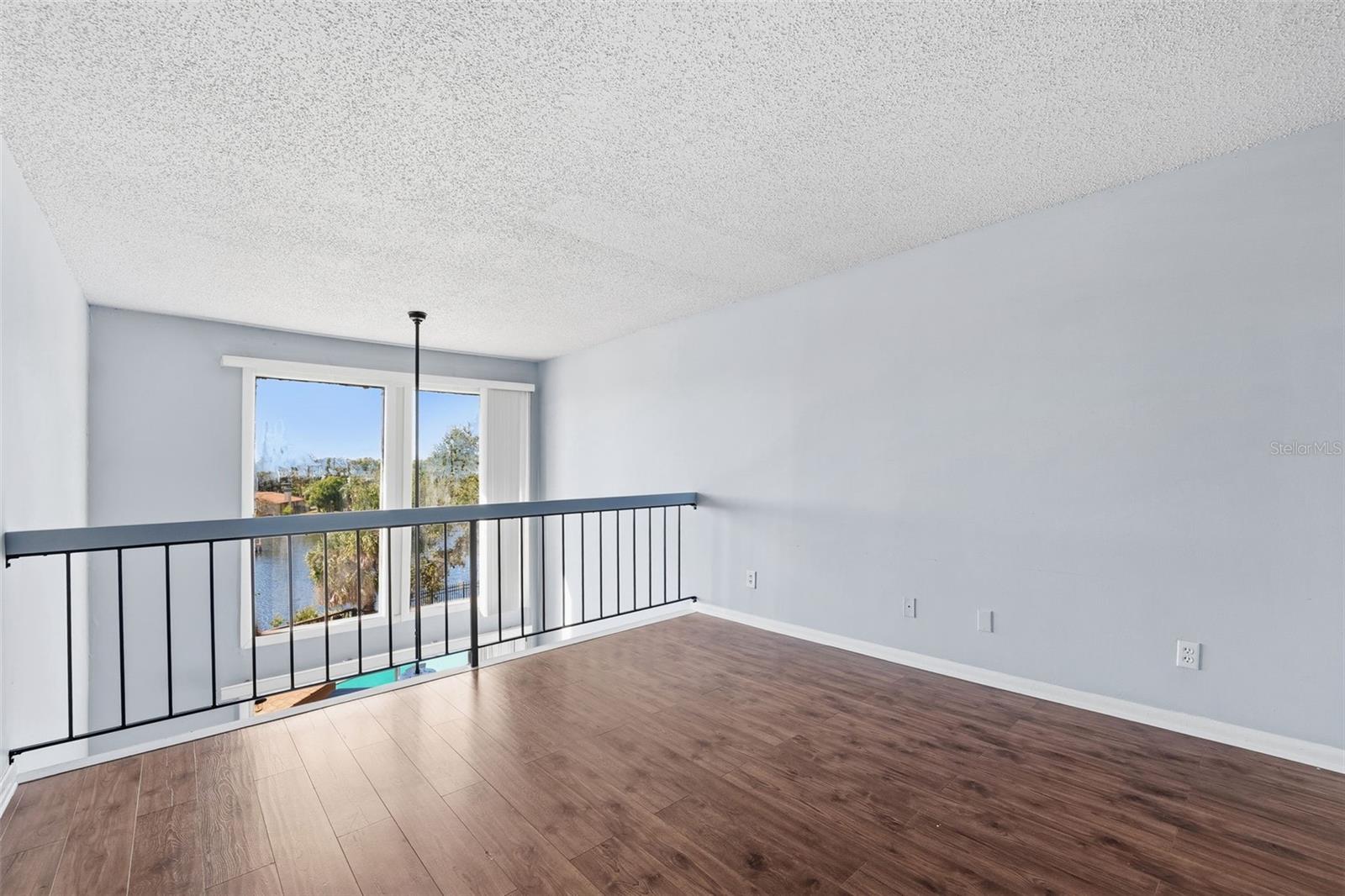 Image 19 of 31 For 6321 Newtown Circle 21b7