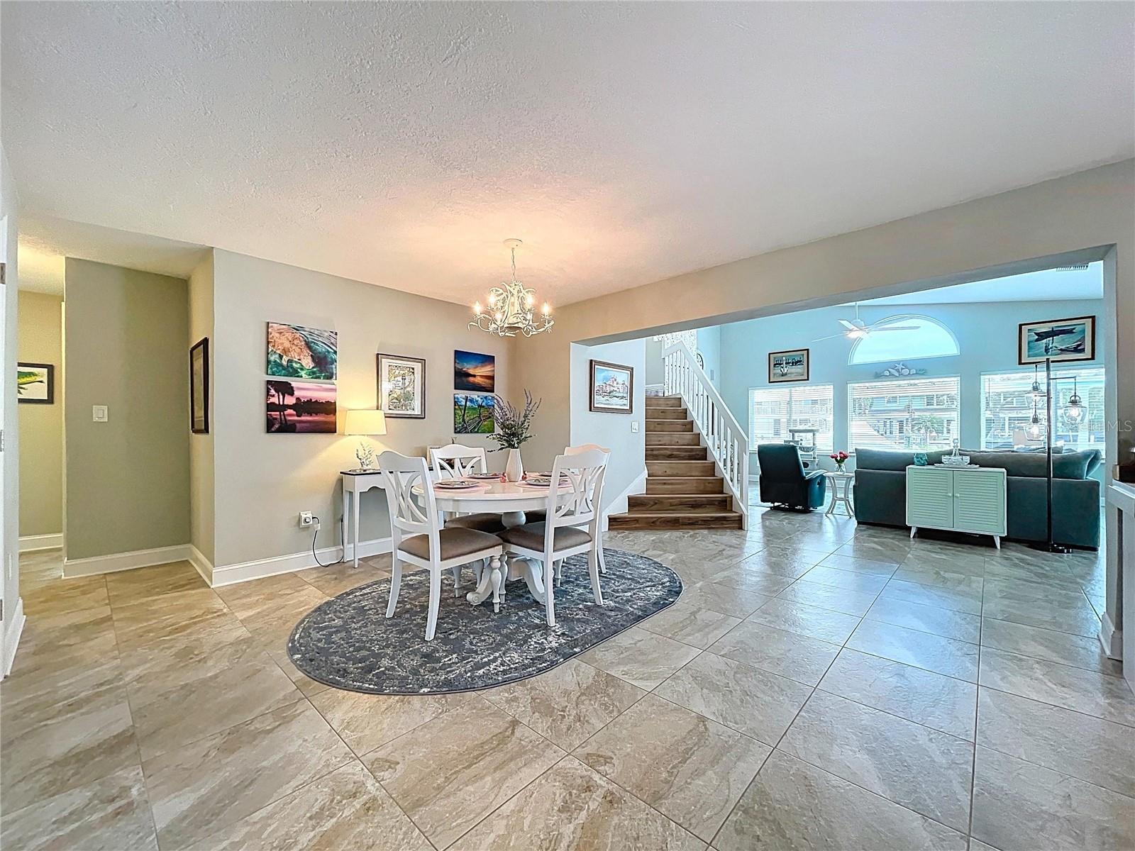 Image 10 of 71 For 386 Westwinds Drive