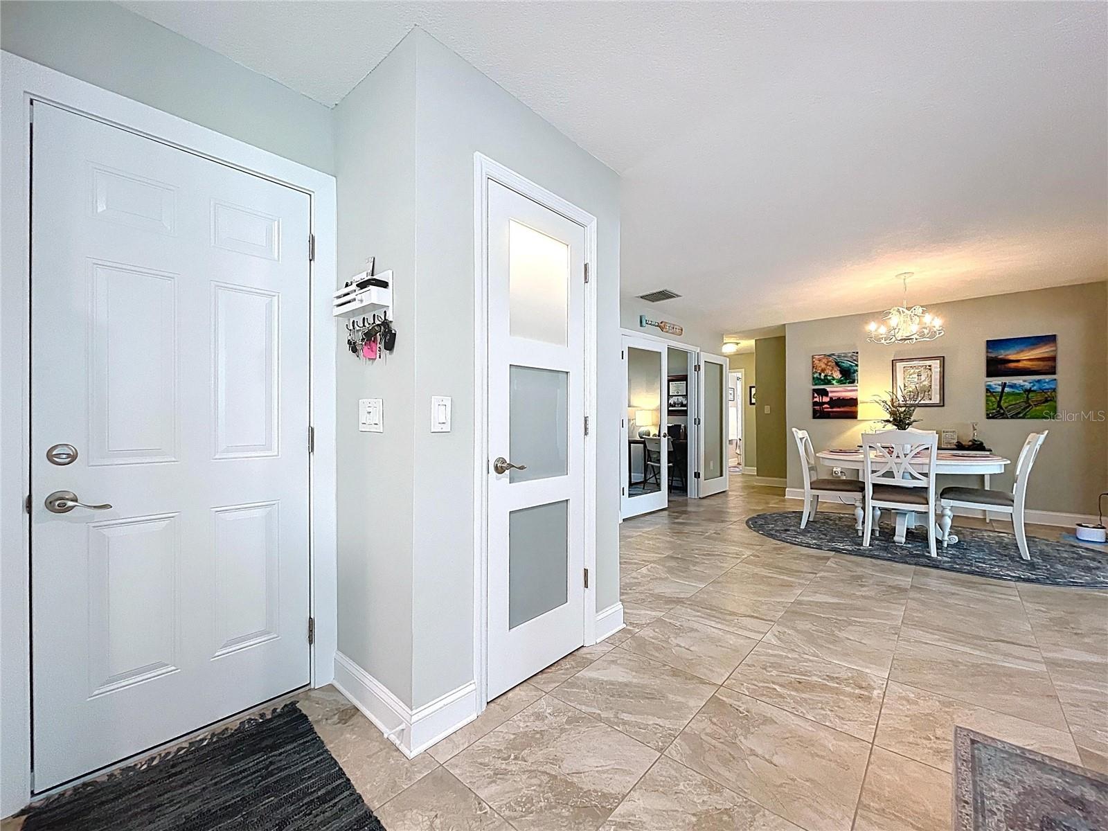 Image 11 of 71 For 386 Westwinds Drive