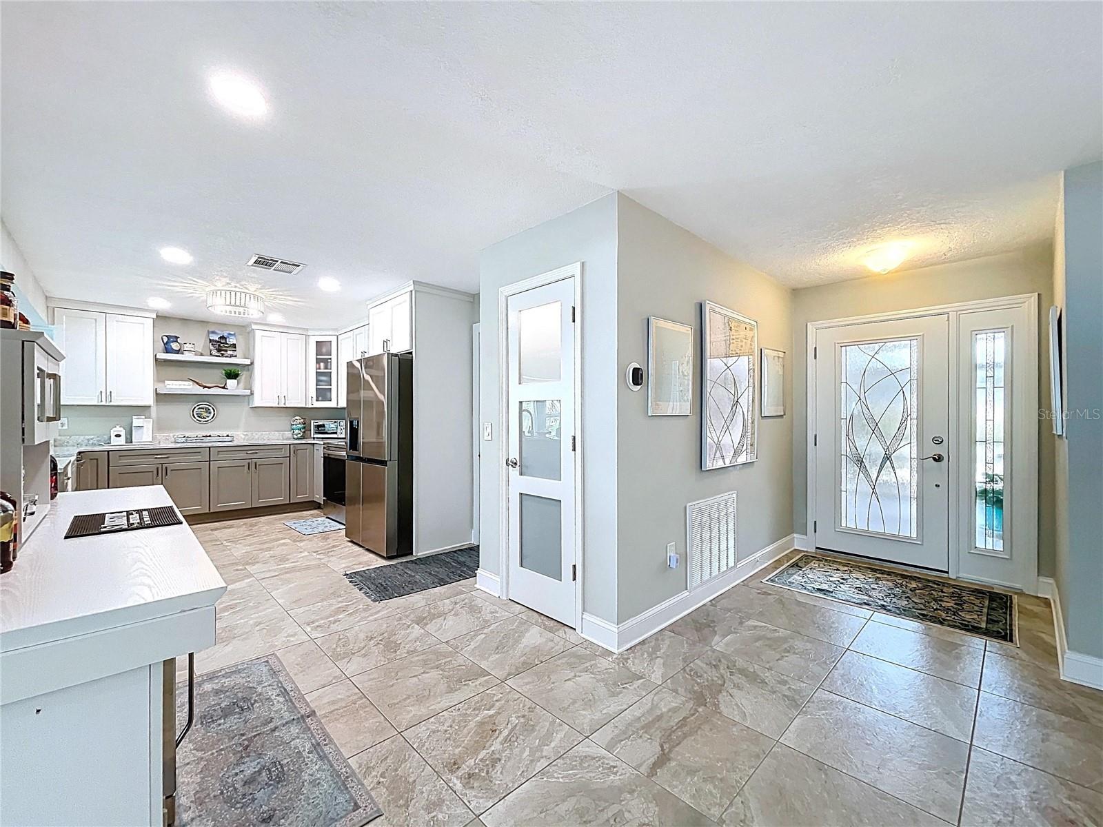 Image 23 of 71 For 386 Westwinds Drive