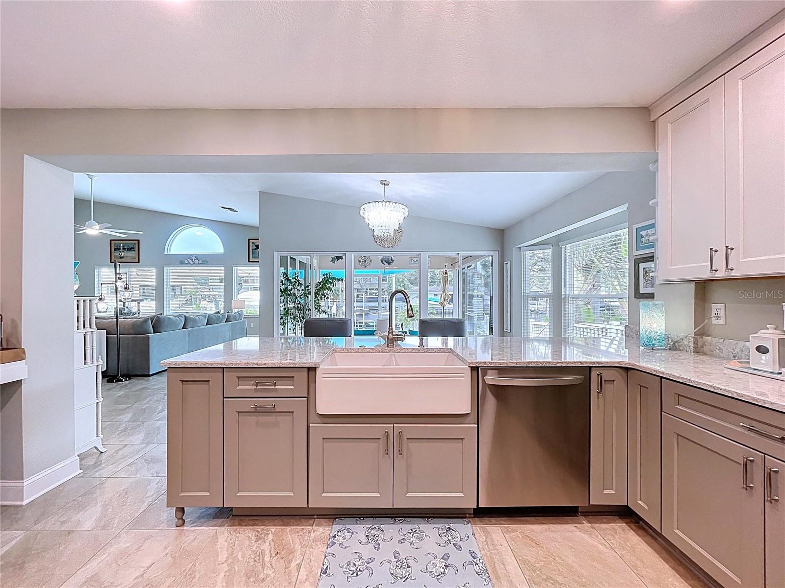 Image 28 of 71 For 386 Westwinds Drive