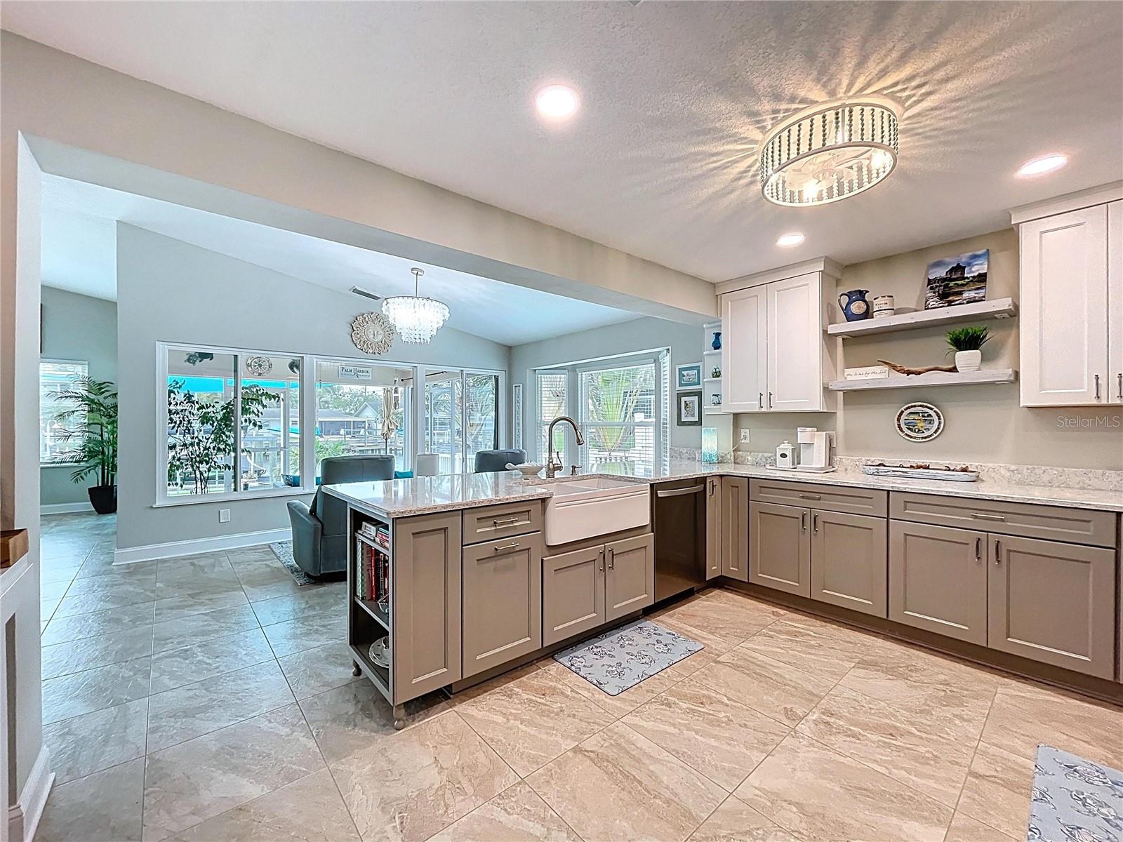 Image 29 of 71 For 386 Westwinds Drive