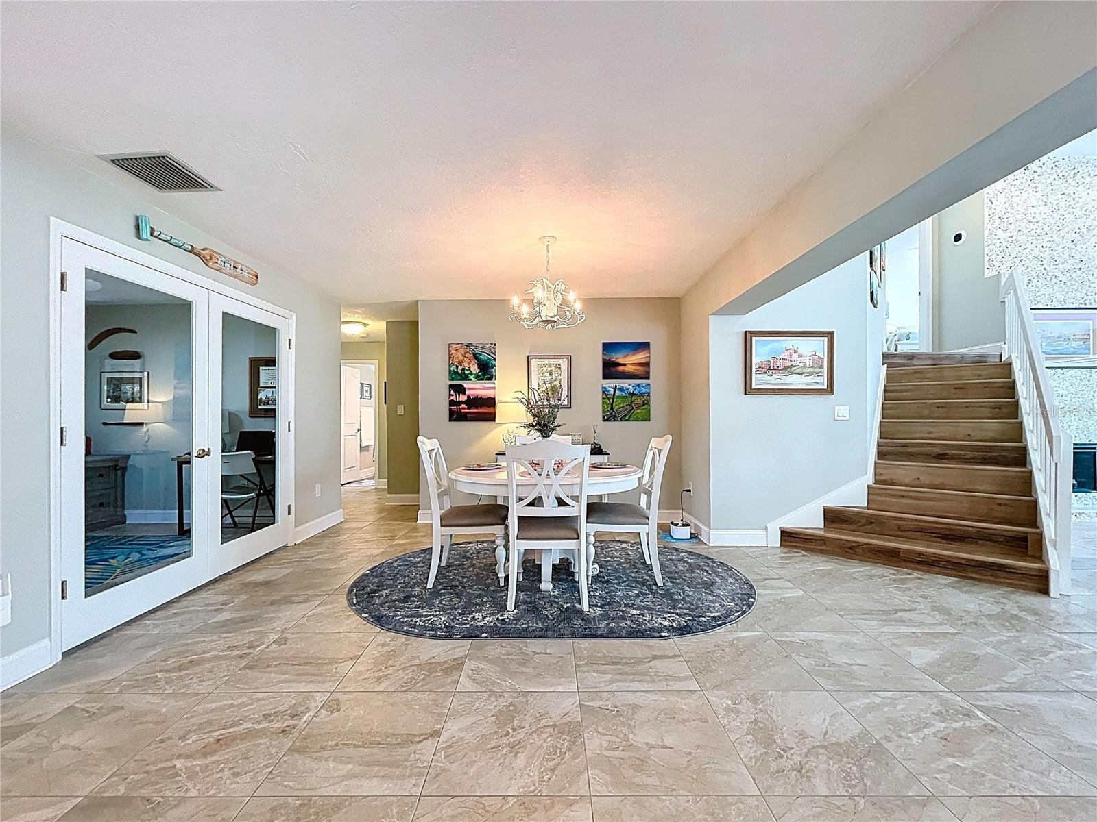 Image 9 of 71 For 386 Westwinds Drive