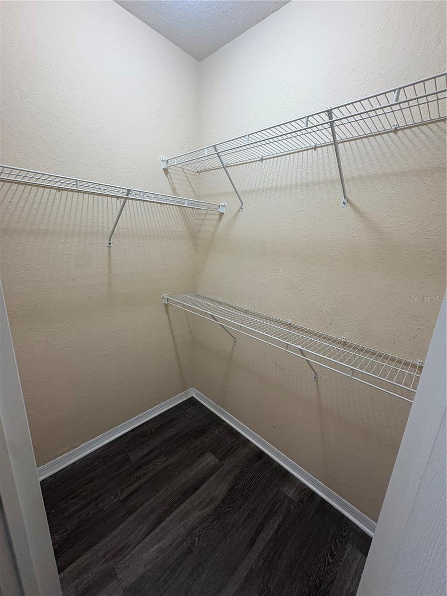 Image 17 of 25 For 10029 Courtney Palms Boulevard 201