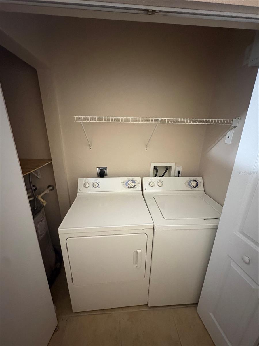 Image 20 of 25 For 10029 Courtney Palms Boulevard 201