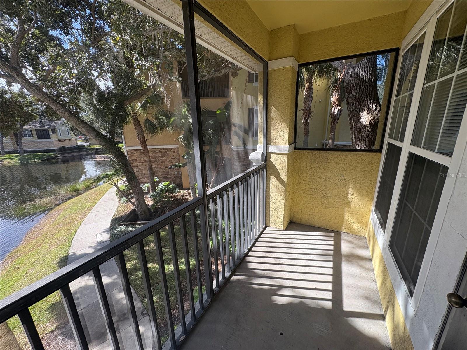 Image 23 of 25 For 10029 Courtney Palms Boulevard 201