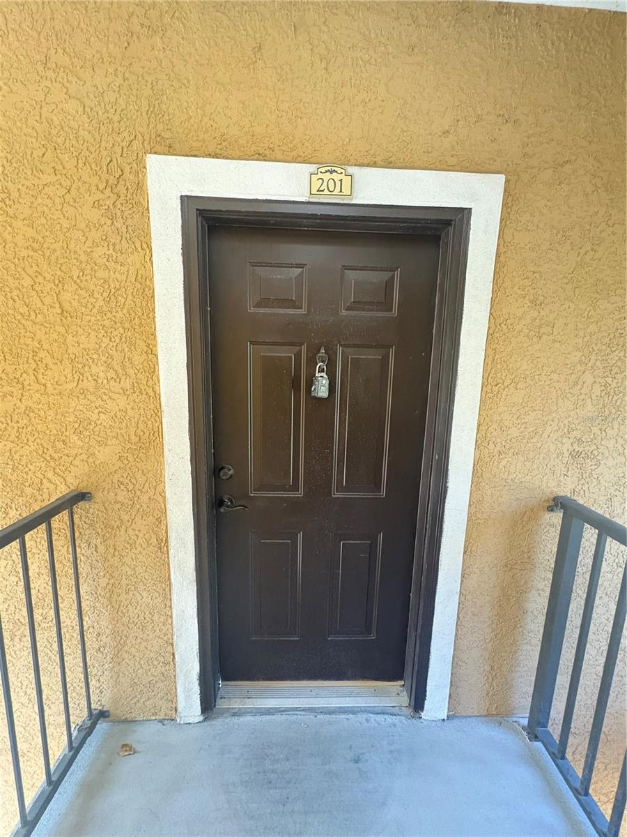 Image 9 of 25 For 10029 Courtney Palms Boulevard 201