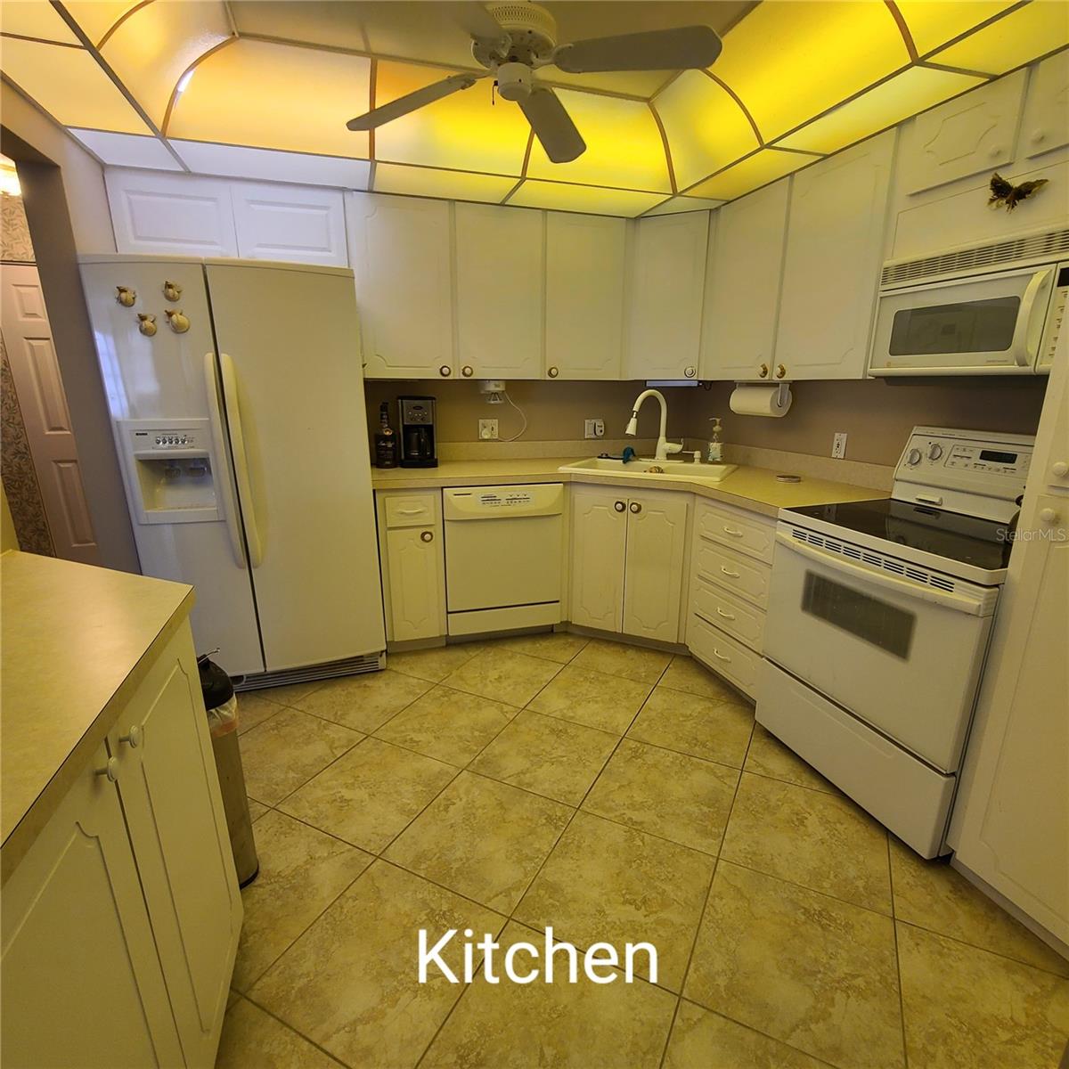 Image 16 of 68 For 220 Buttonwood Circle 220