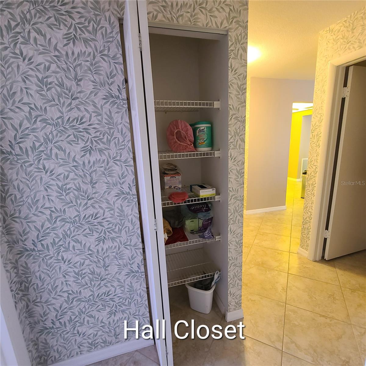 Image 18 of 68 For 220 Buttonwood Circle 220