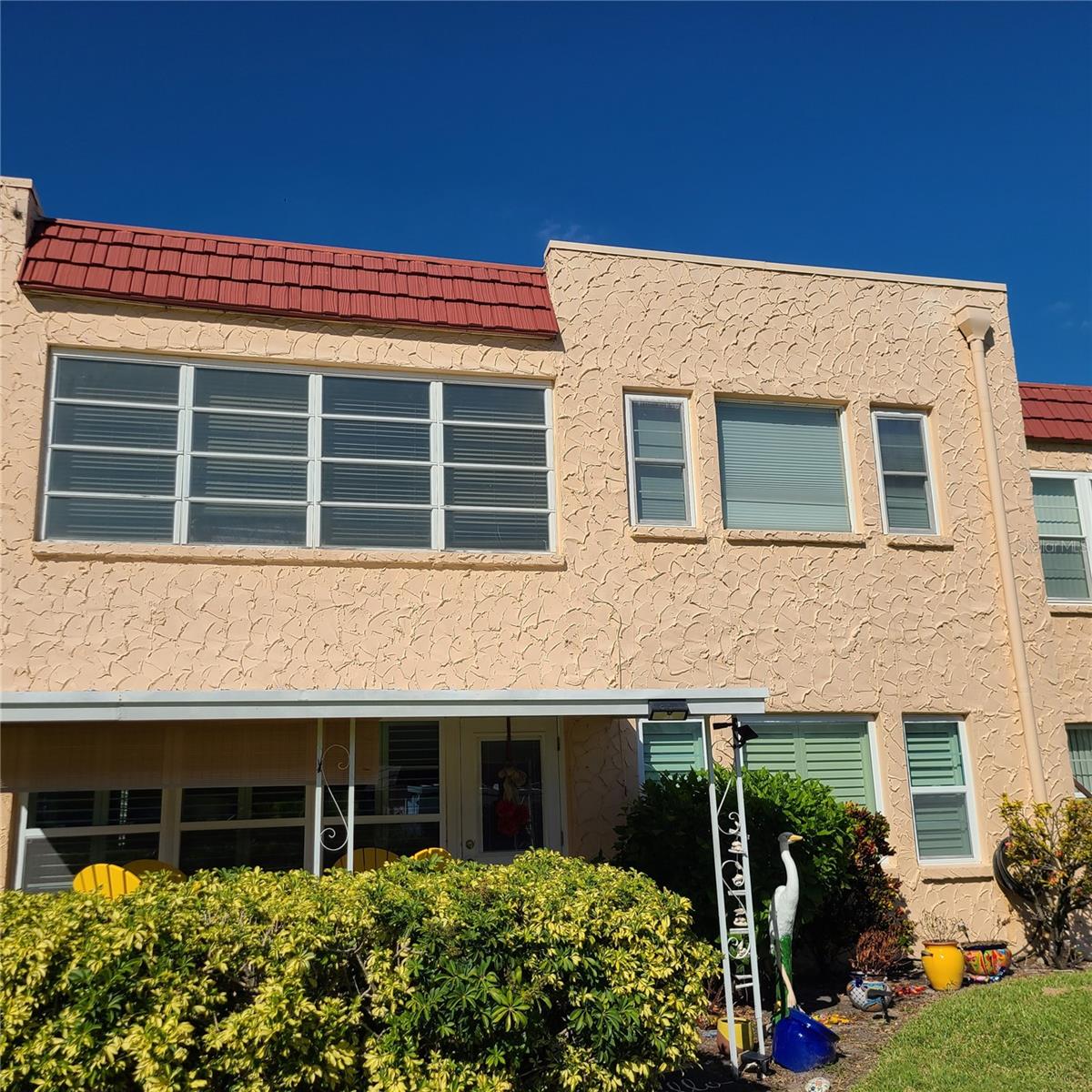 Image 47 of 68 For 220 Buttonwood Circle 220