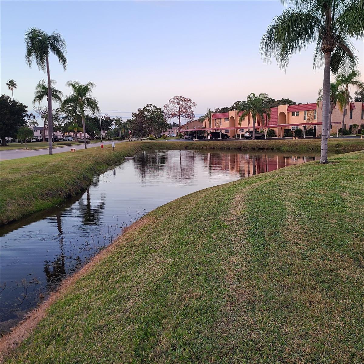 Image 54 of 68 For 220 Buttonwood Circle 220