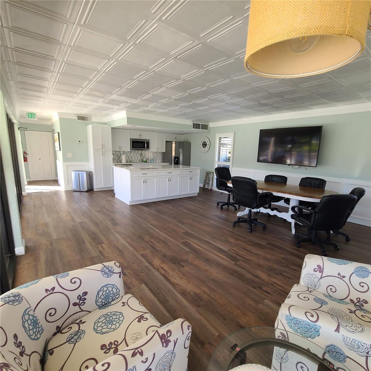 Image 60 of 68 For 220 Buttonwood Circle 220