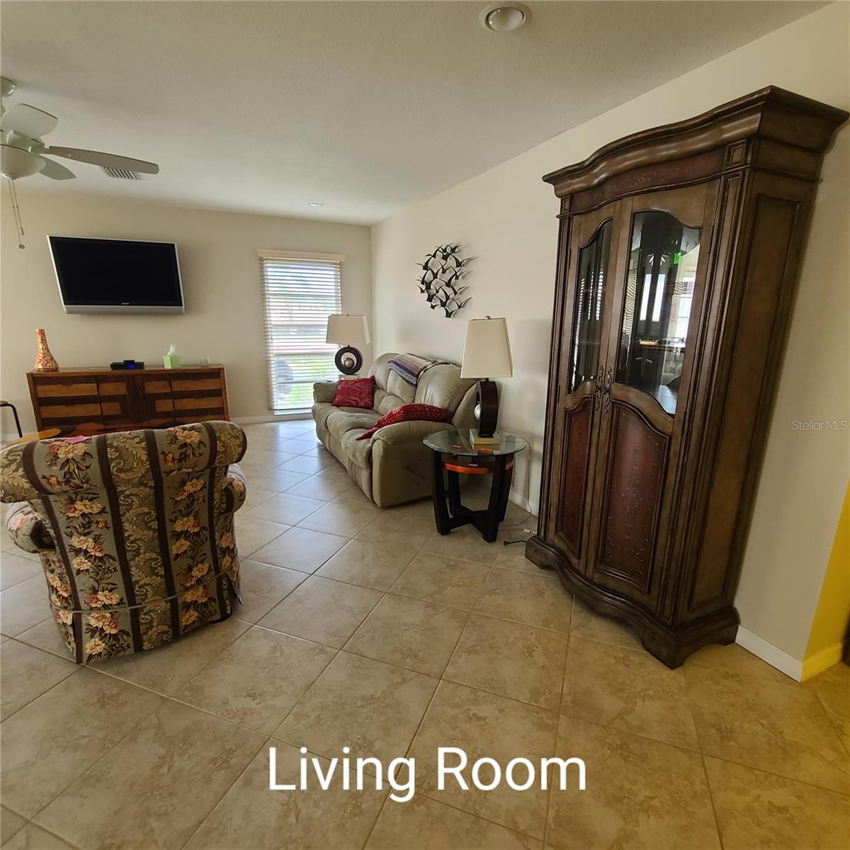 Image 7 of 68 For 220 Buttonwood Circle 220