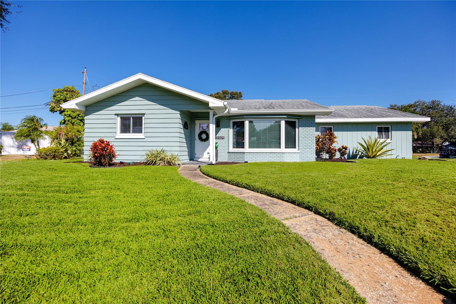 Details for 13509 99th Avenue, SEMINOLE, FL 33776