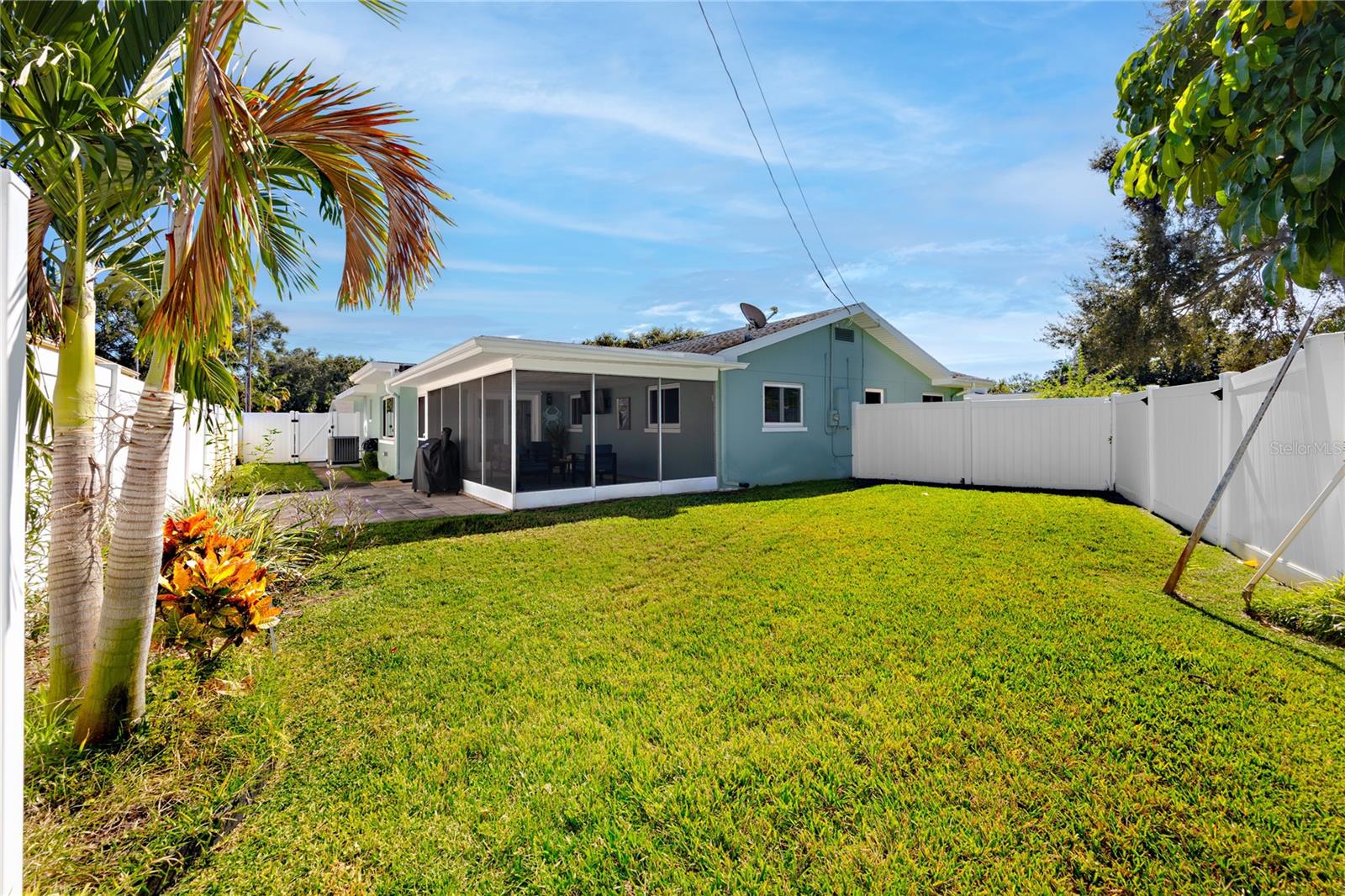 Image 30 of 42 For 13509 99th Avenue