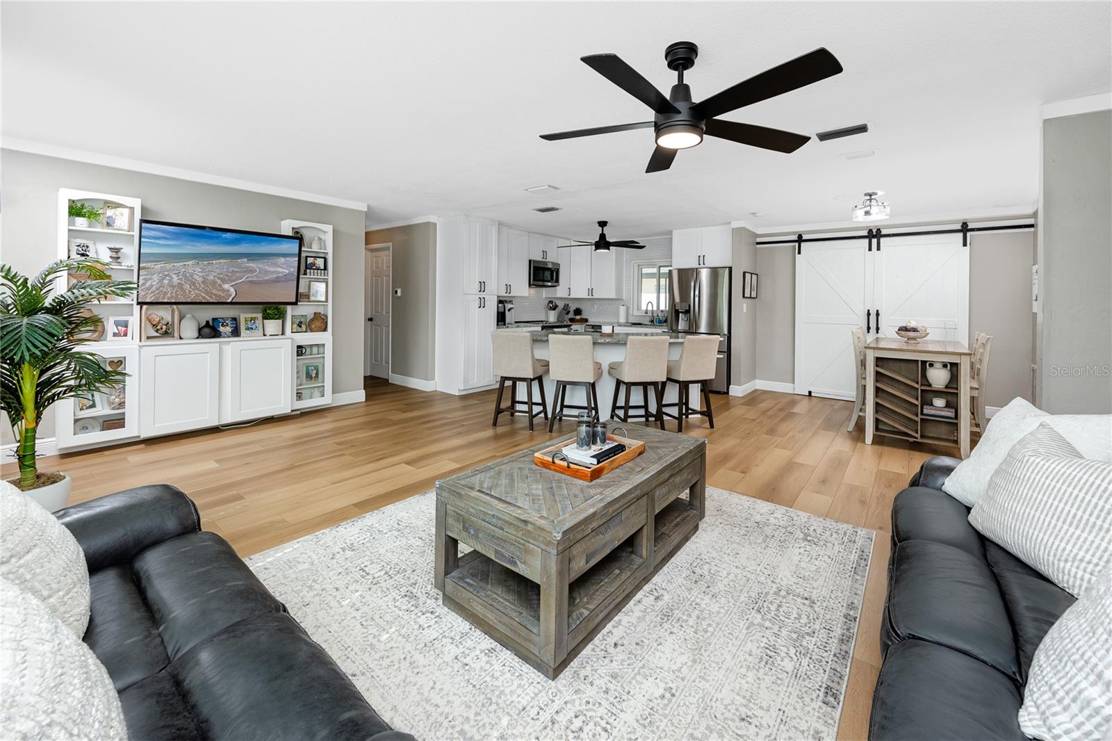 Image 8 of 42 For 13509 99th Avenue