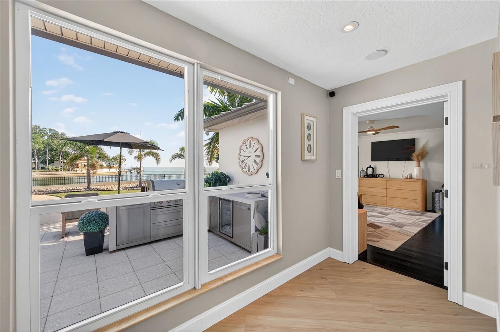 Image 11 of 83 For 6760 29th Street S