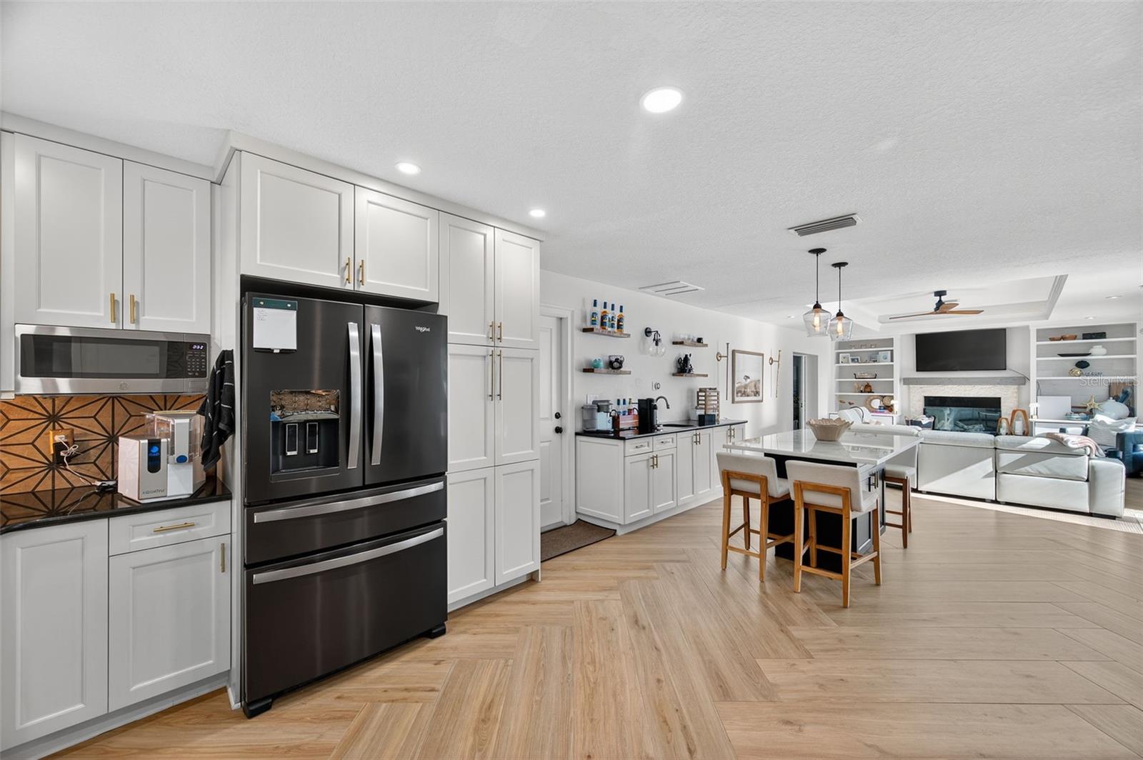 Image 22 of 83 For 6760 29th Street S