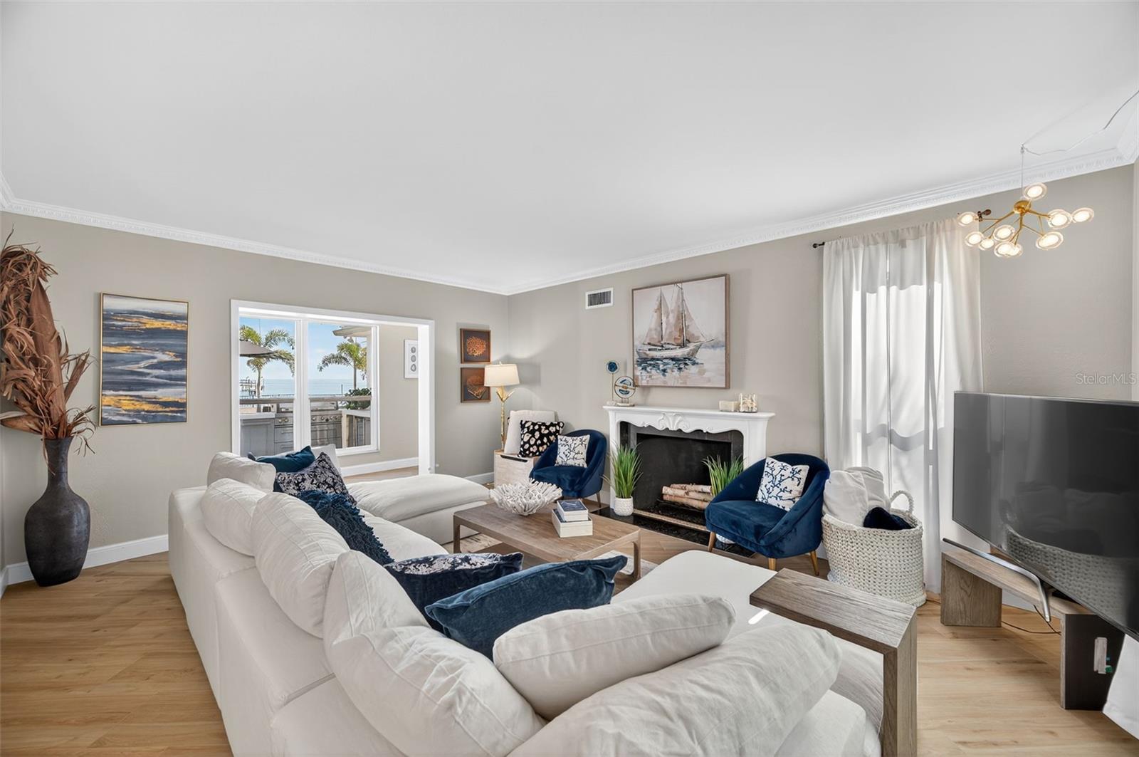 Image 8 of 83 For 6760 29th Street S