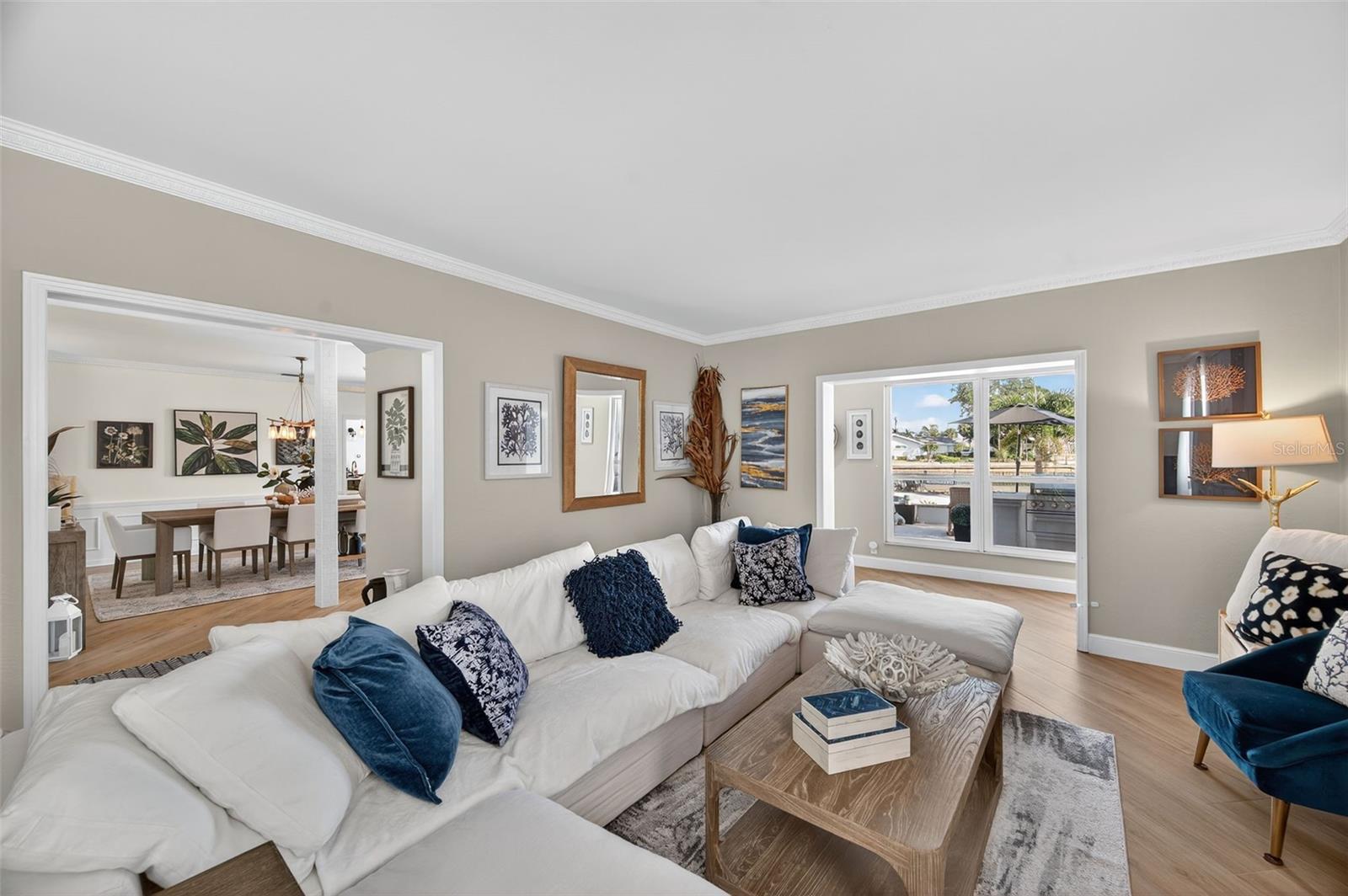 Image 9 of 83 For 6760 29th Street S