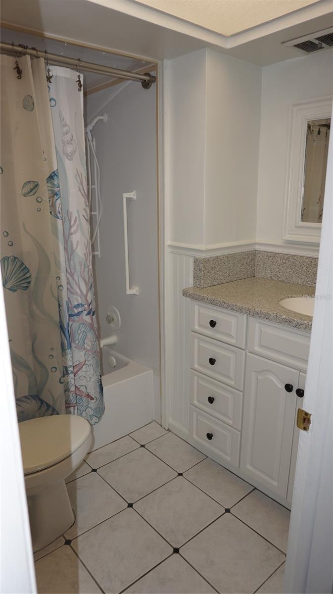 Image 22 of 35 For 300 64th Avenue 322