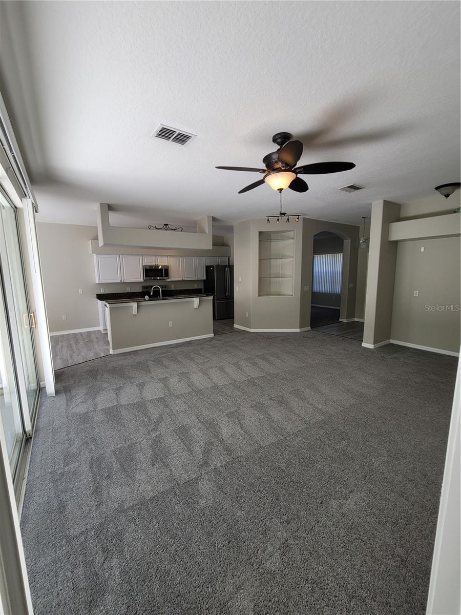 Image 19 of 39 For 13276 Bainbridge Way