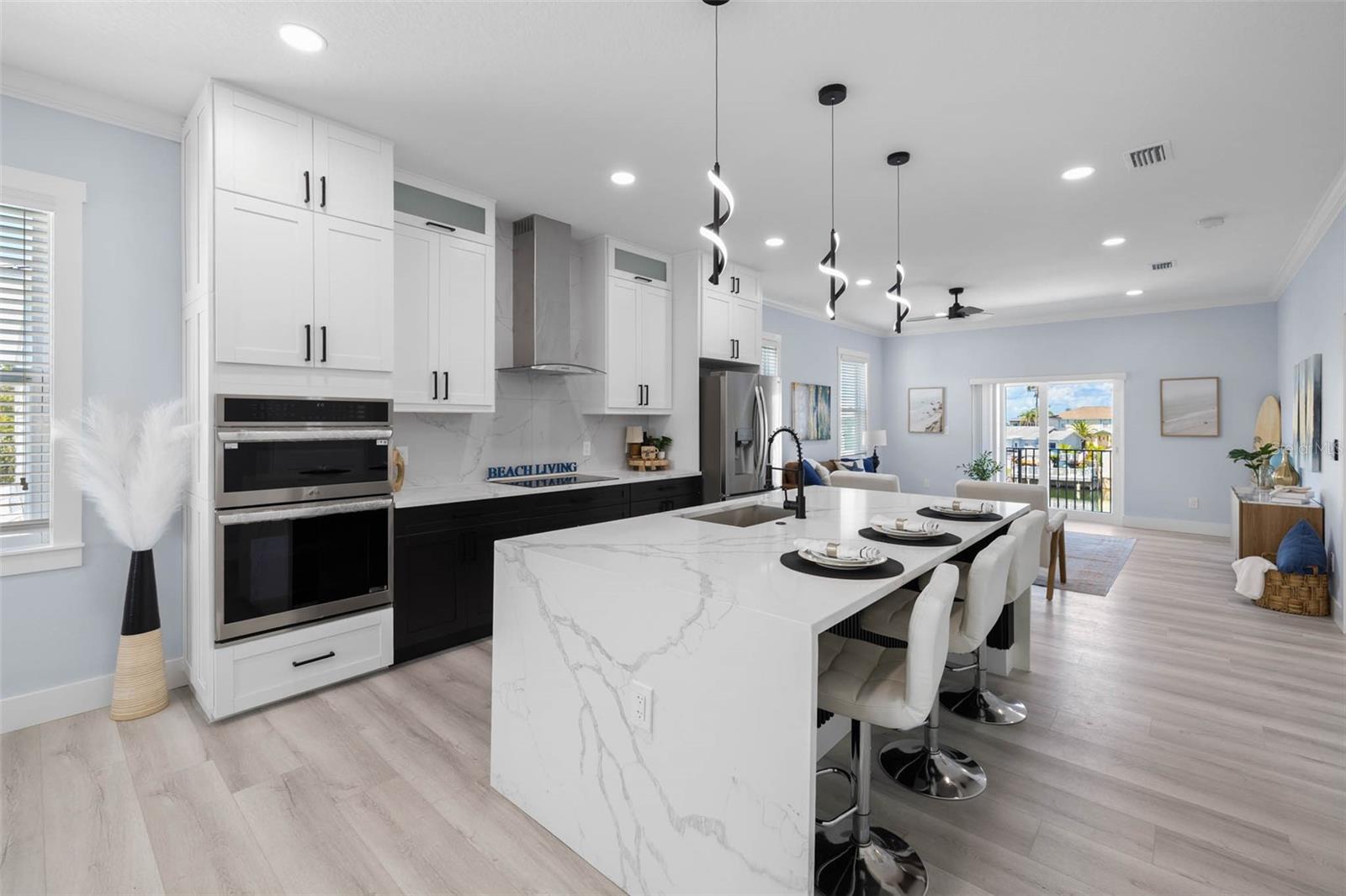 Image 10 of 38 For 3380 Holly Springs Drive