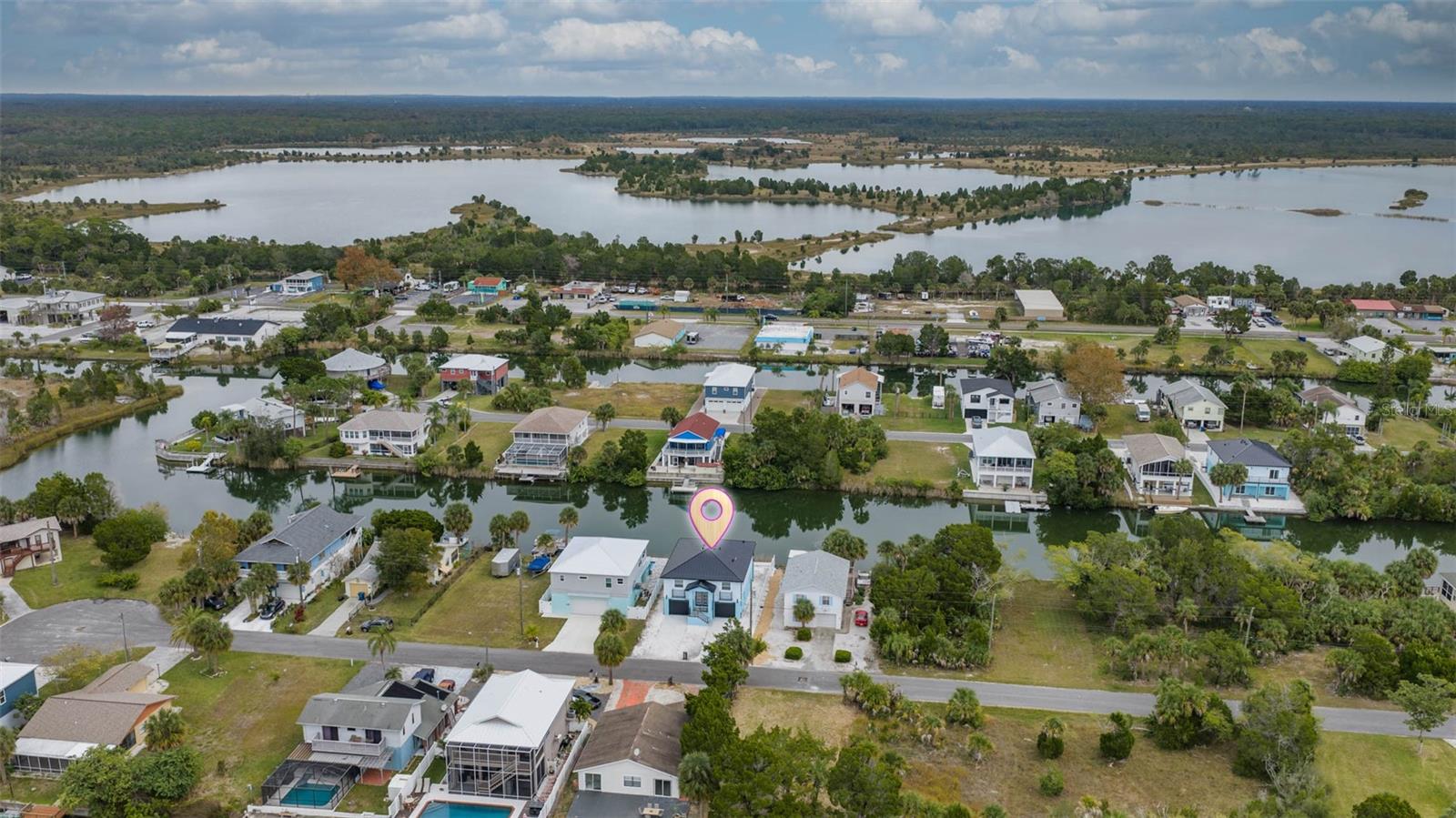 Image 36 of 38 For 3380 Holly Springs Drive