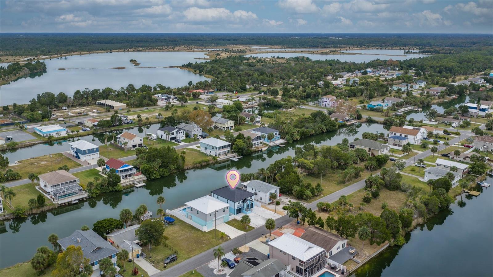 Image 7 of 38 For 3380 Holly Springs Drive