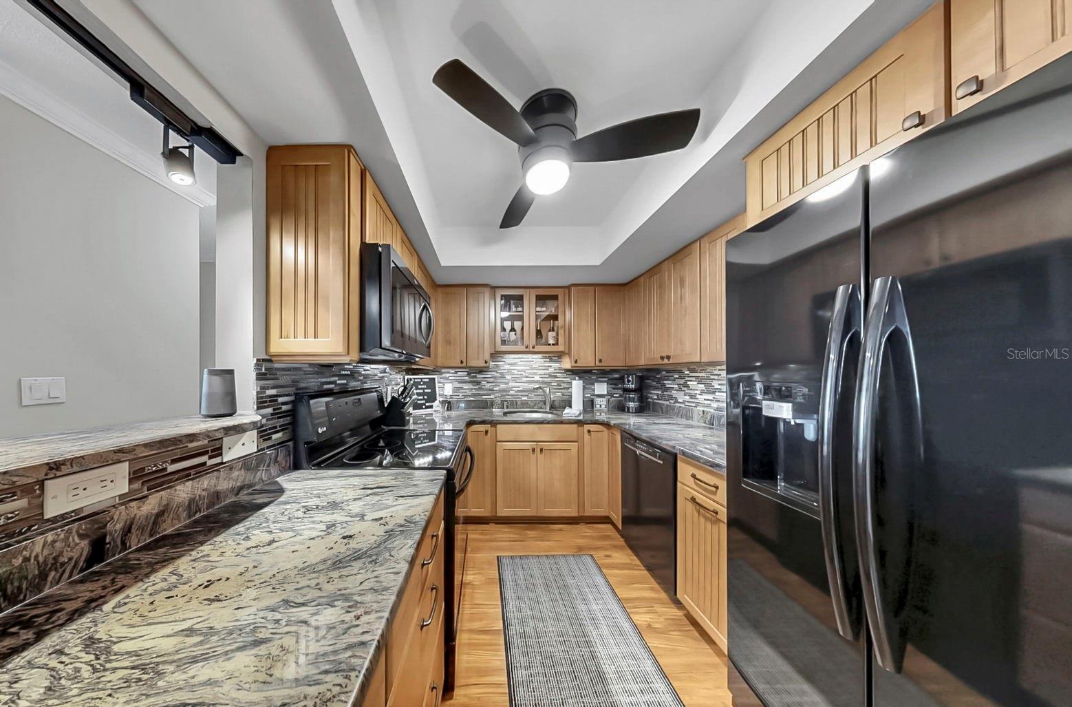 Image 15 of 42 For 5220 Brittany Drive S 603