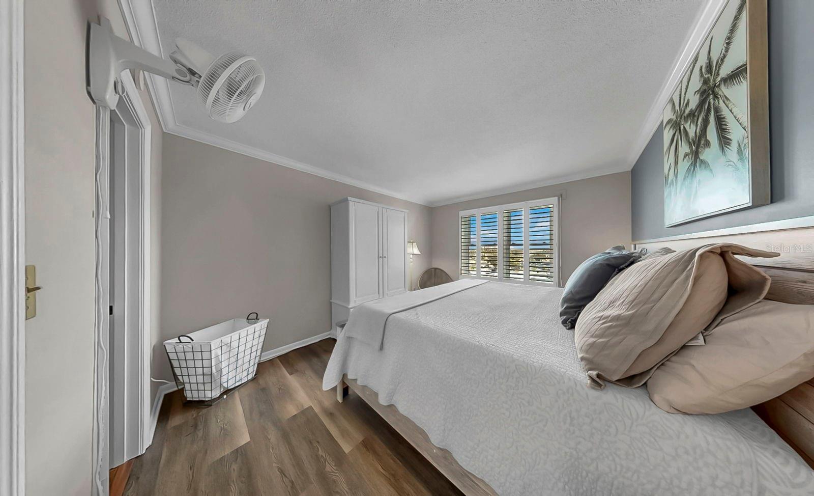 Image 27 of 42 For 5220 Brittany Drive S 603